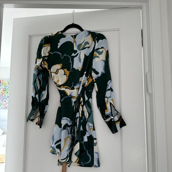 Reformation Chrisley Wrap Silk Mini Dress Lyra Green Floral V-Neck Long Sleeve - Picture 11 of 12